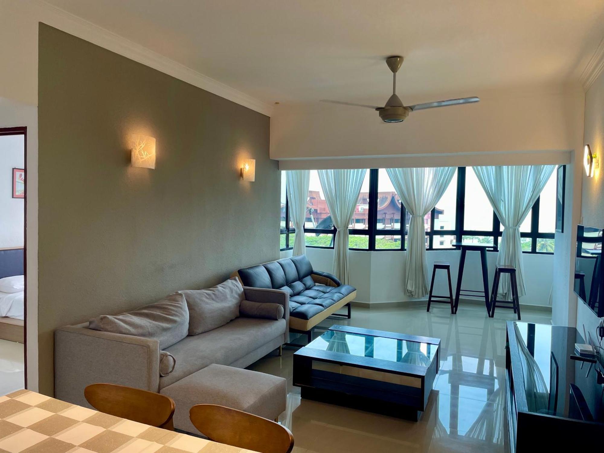 Apartment The Ferringhi Sea View At Sri Sayang *